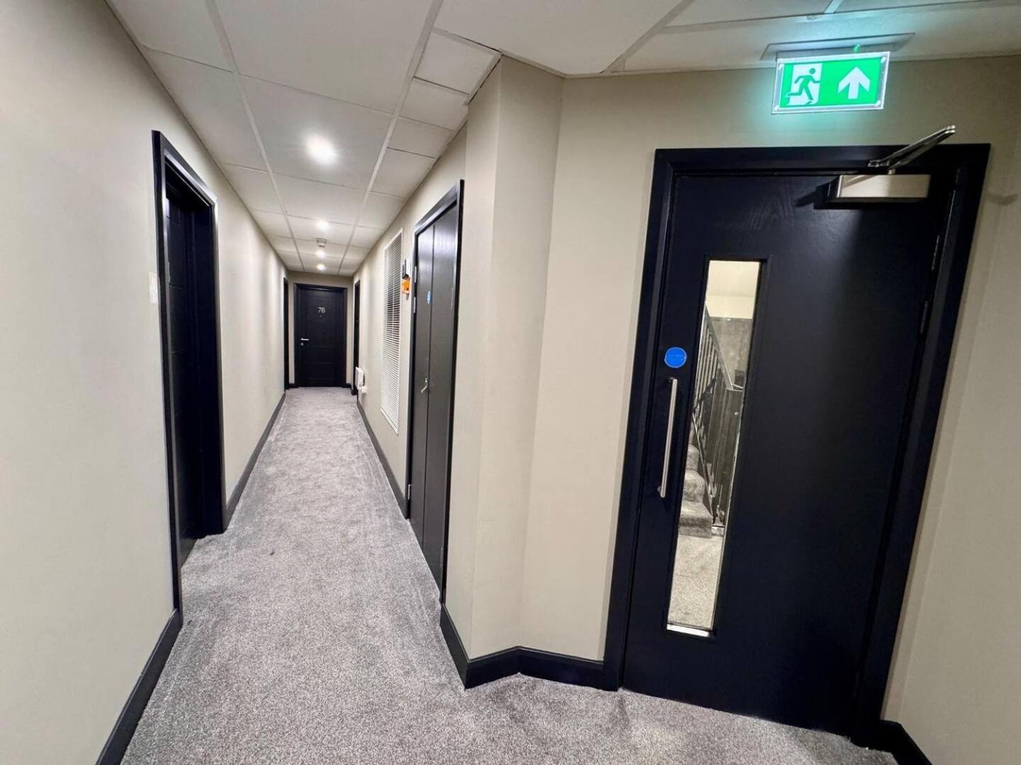Modern City Apartment - Sleeps 4 & Walk To Arena Leeds  Exterior foto